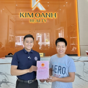 BÀN GIAO SỔ HỒNG CHO NHÀ ĐẦU TƯ 